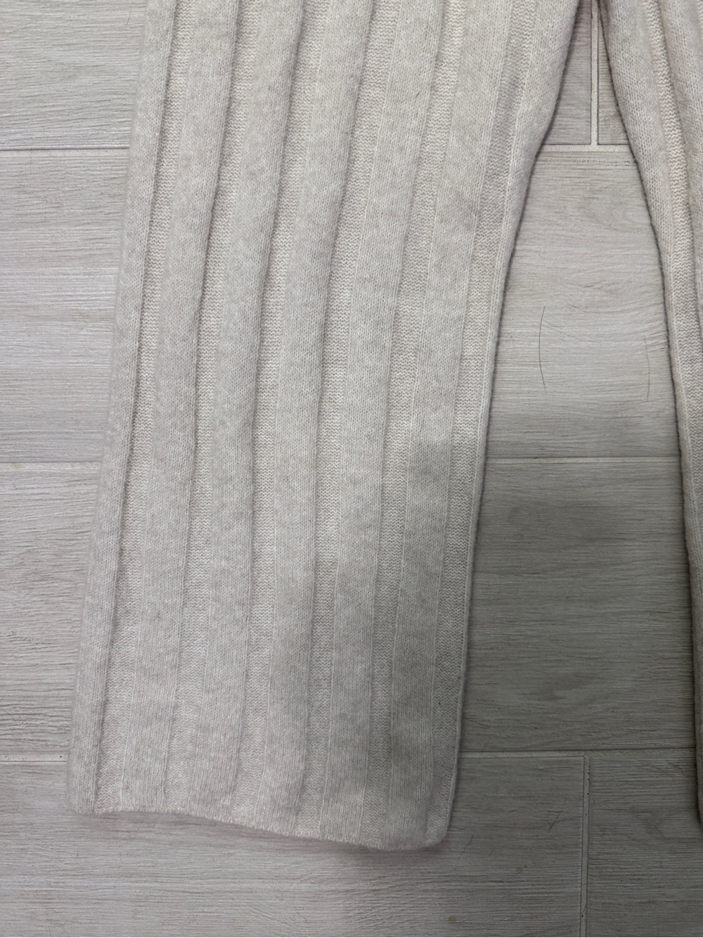 H&M Ribbed Knit Wool Blend Wide-Leg Pants - Light Beige - Picture 4 of 5